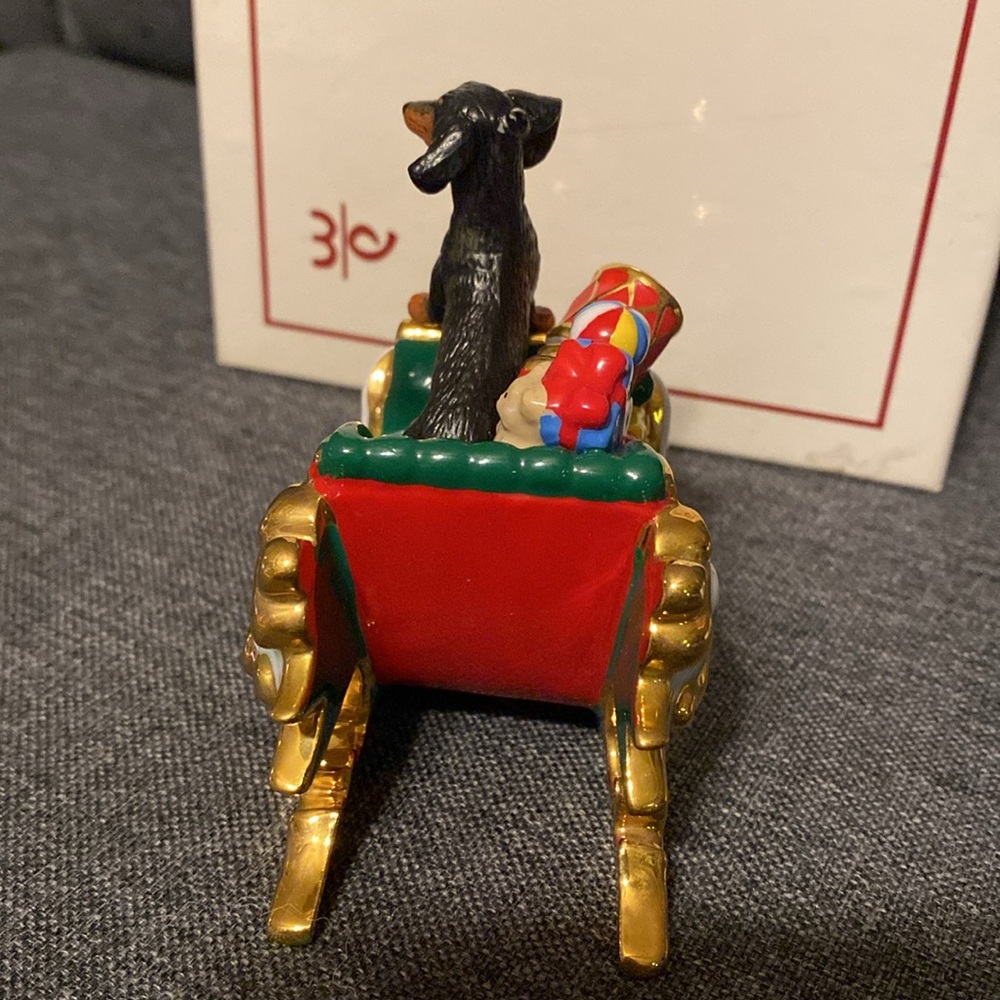 Dachshund Christmas Ornament by Danbury Mint - Picture 4 of 11